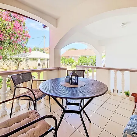 Tone By Interhome * Privlaka (Zadar)