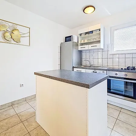 Tone By Interhome Dom wakacyjny Privlaka (Zadar)