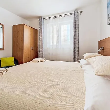 Tone By Interhome Dom wakacyjny Privlaka (Zadar)