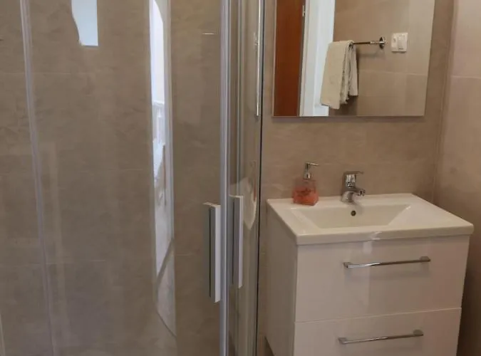 Tone By Interhome 度假居 普利拉卡